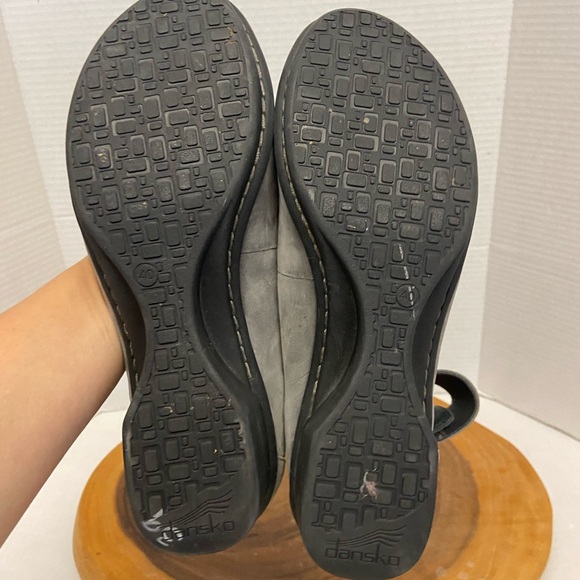 DANSKO Grey Suede Ankle Strap Ballet Wedges Sz:40 - Picture 8 of 10